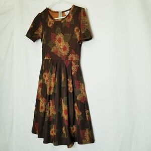 LulaRoe Amelia zippered back fit and flare pockets stretchy sunflowers‎ sz S